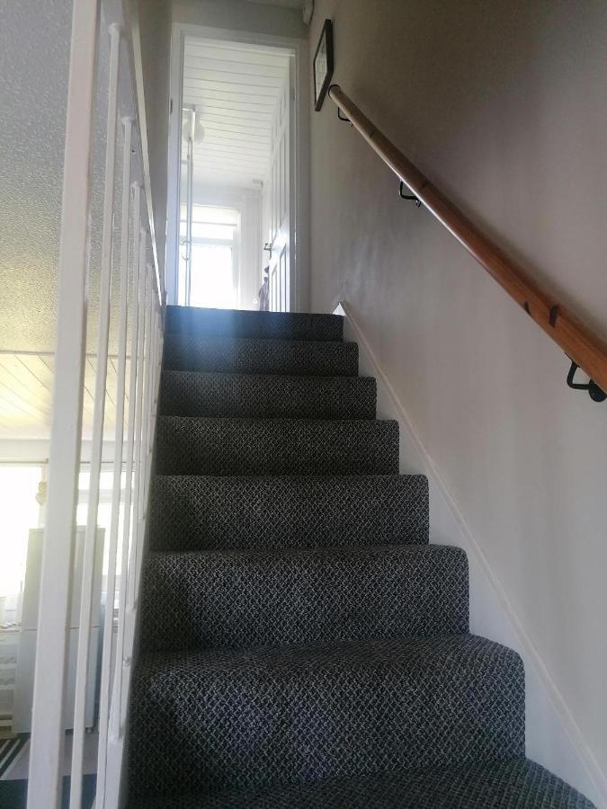 'Le Chalet Ii' Free Unlimited Wifi 2 Bed Chalet House Hodgeston エクステリア 写真